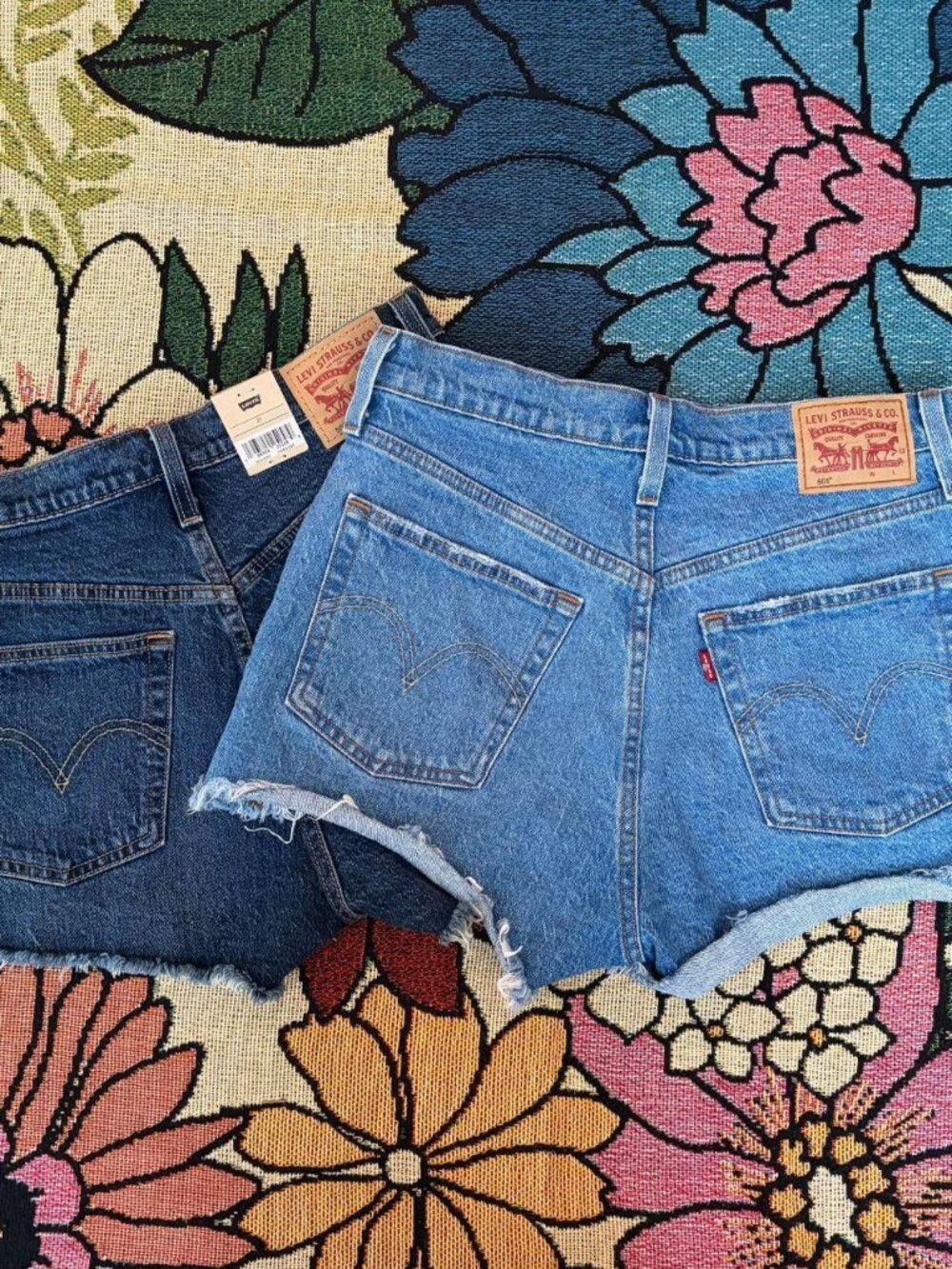 Levi's 501 High Rise Cutoff Shorts Bundle Size 27 (2 Pairs)